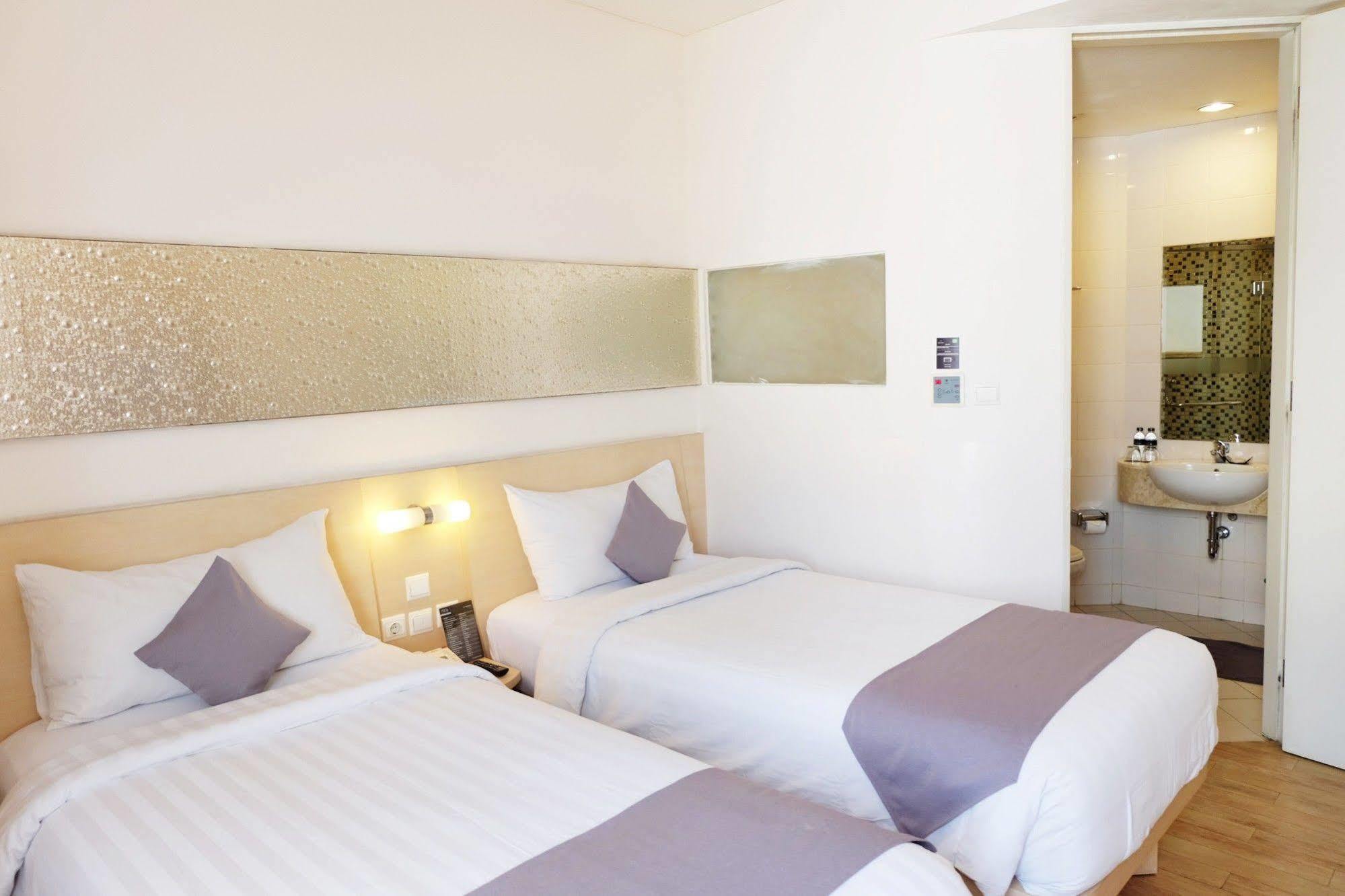 Hotel Neo Melawai By Aston Jakarta Luaran gambar